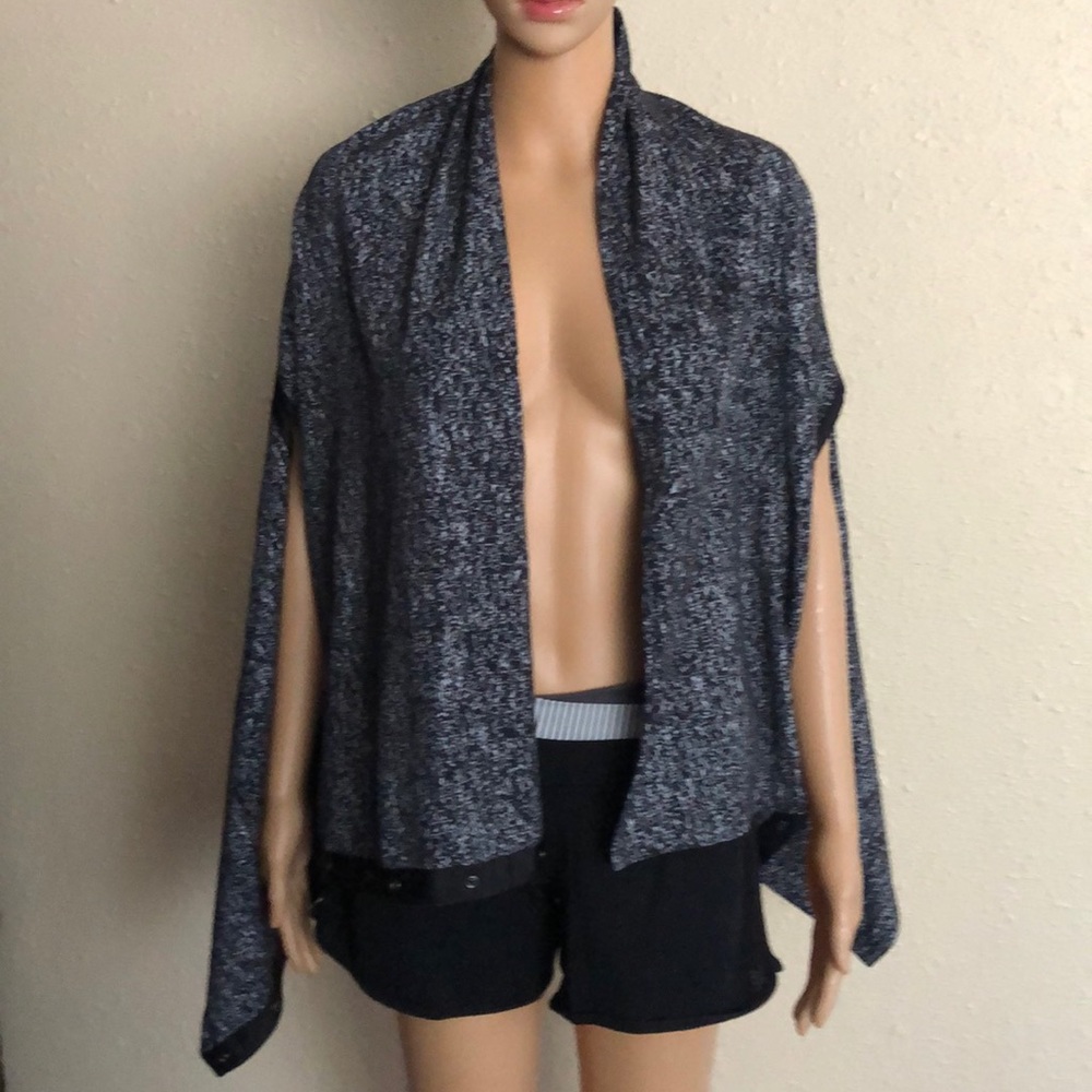 Lululemon Athletica Vinyasa Wrap